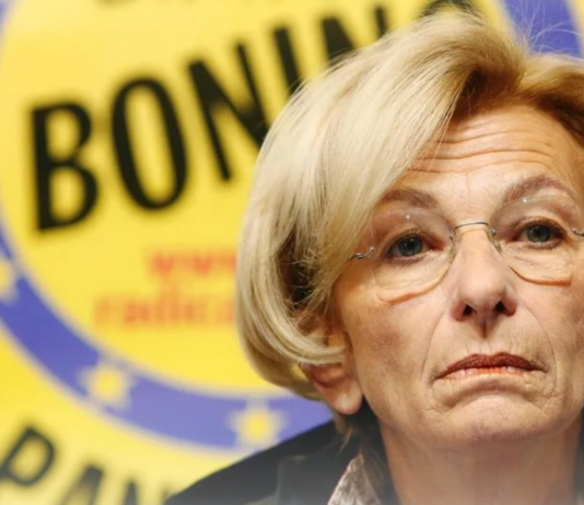 Emma Bonino: predisposti i funerali di Stato, una politica radicale per i diritti umani